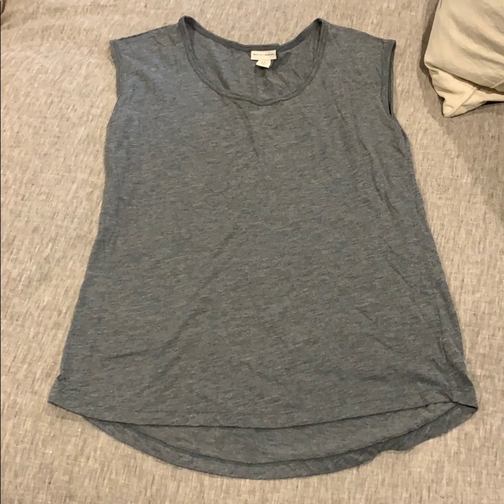 Mercer Madison too size medium